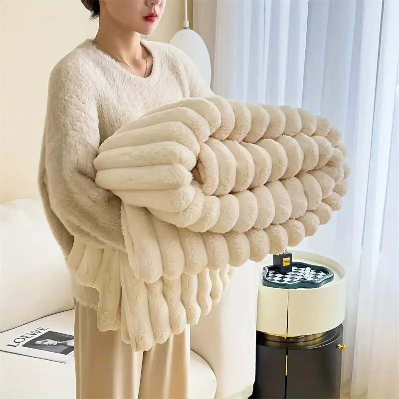 Tokyo Mart Rabbit Winter Blanket