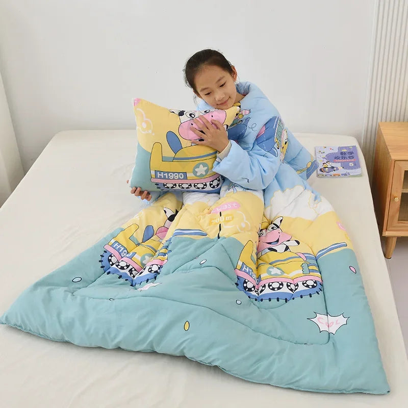 Tokyo Mart Quilt with Sleeves