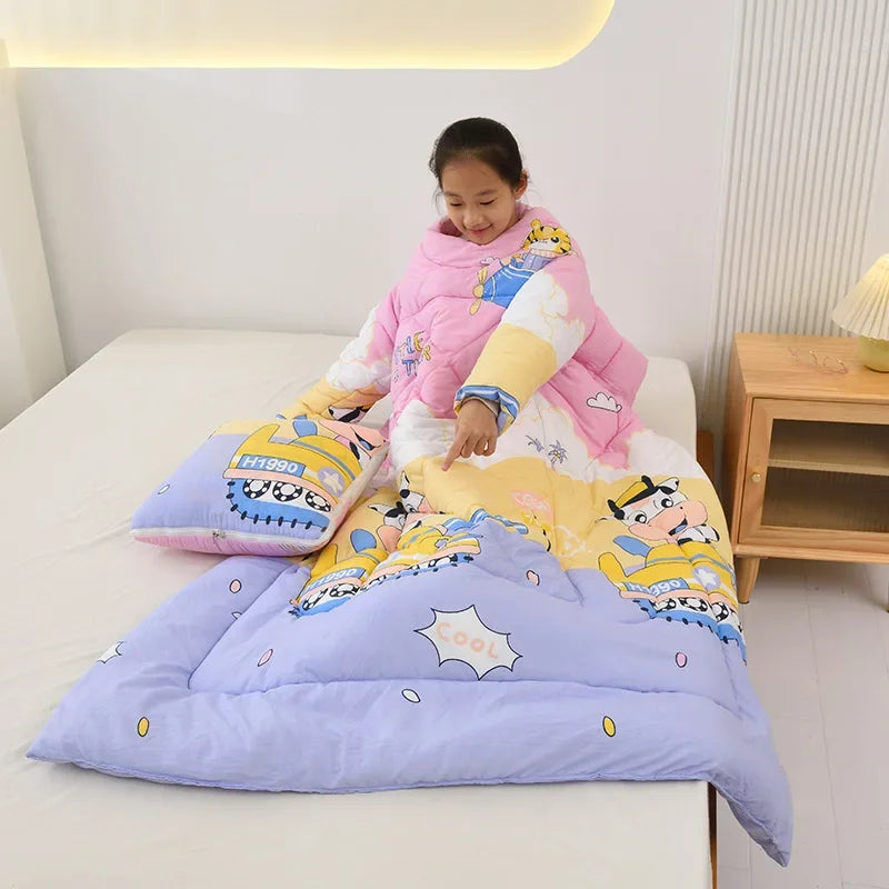 Tokyo Mart Quilt with Sleeves