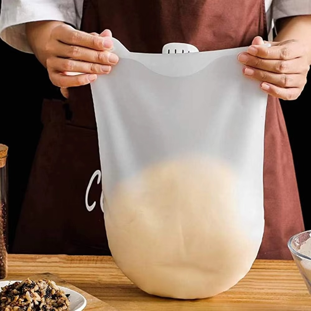 Tokyo Mart Silicone Kneading Bag