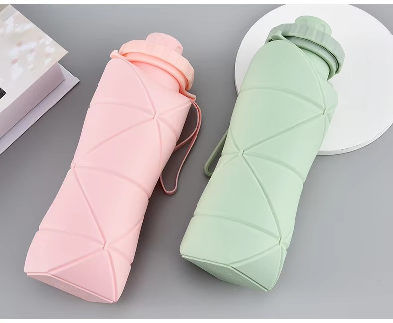 Tokyo Mart Silicone Foldable Water Bottle