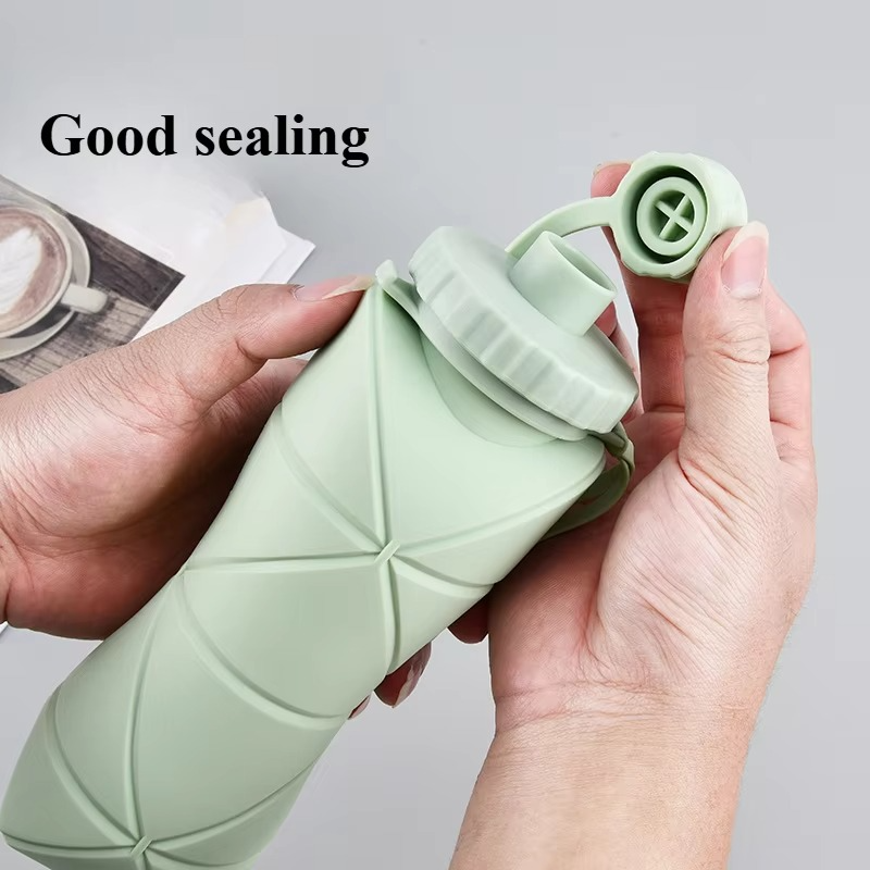 Tokyo Mart Silicone Foldable Water Bottle