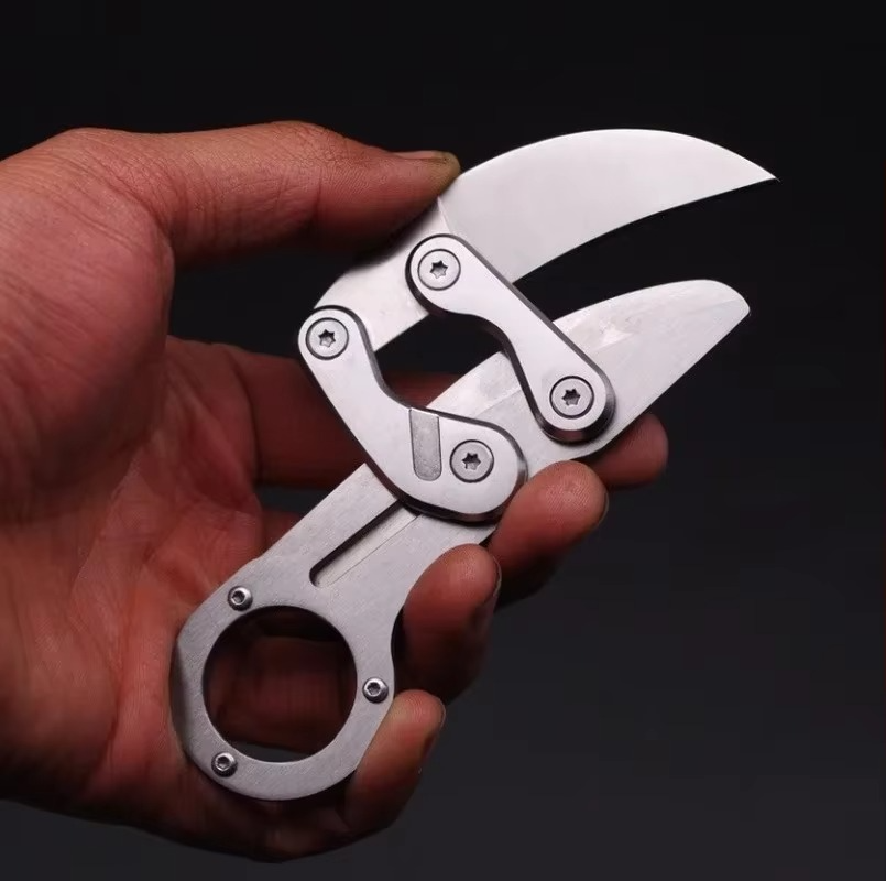 Tokyo Mart Karambit Compact Folding Knife