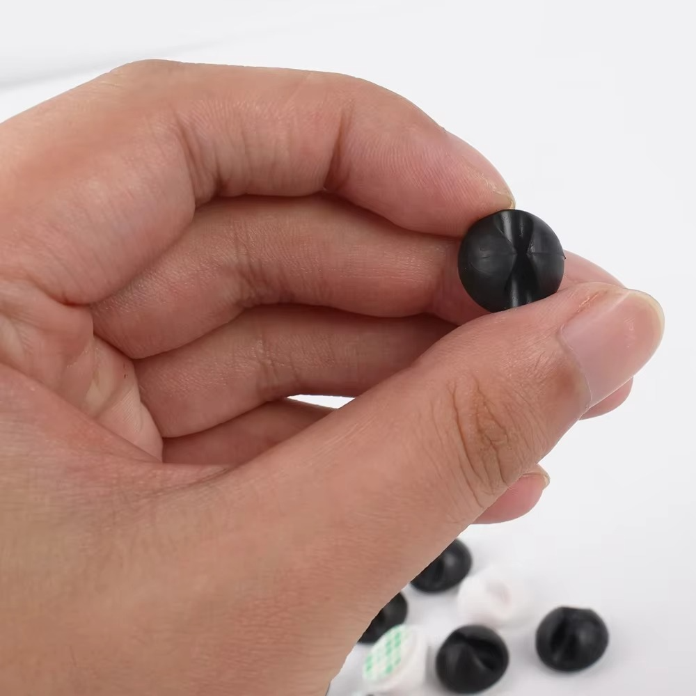 Tokyo Mart Silicone Cable Clips