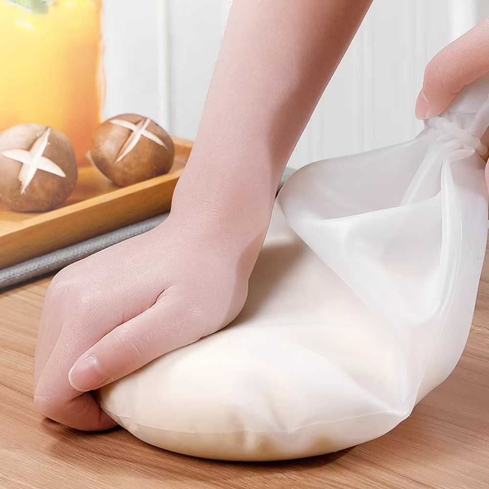 Tokyo Mart Silicone Kneading Bag