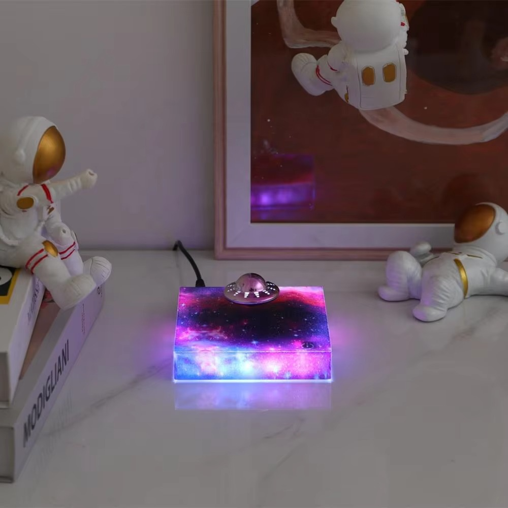 Tokyo Mart Spaceship Levitating Lamp