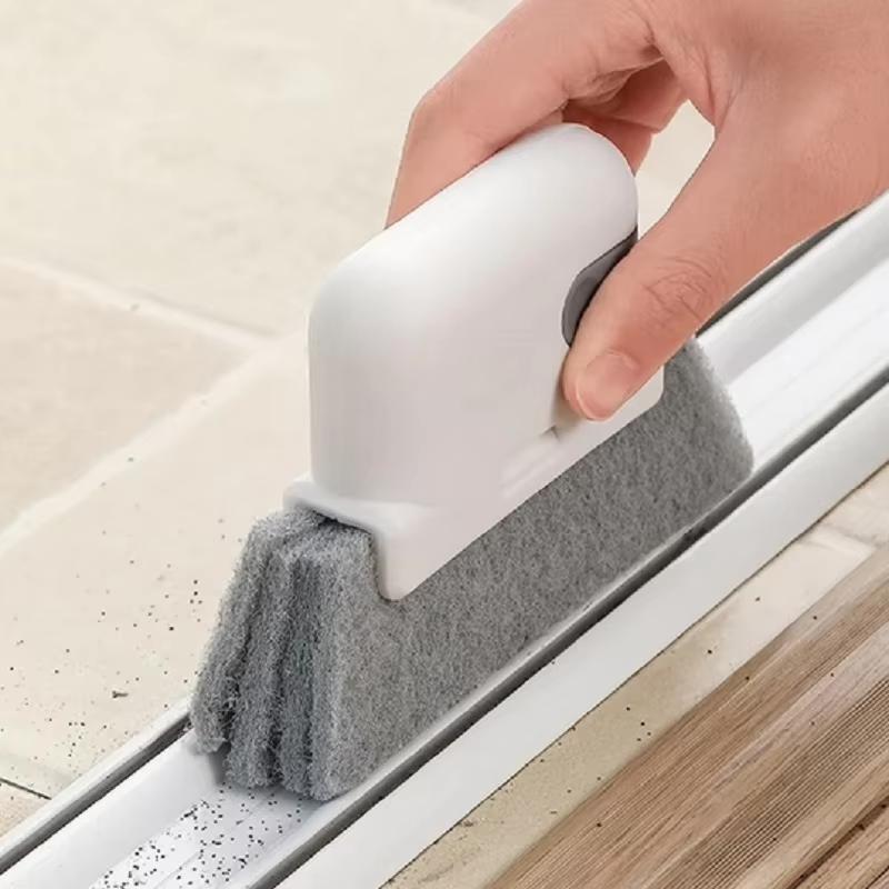 Tokyo Mart Window Groove Cleaning