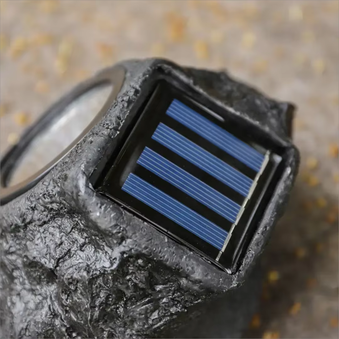 Tokyo Mart Solar Powered Rock Lights