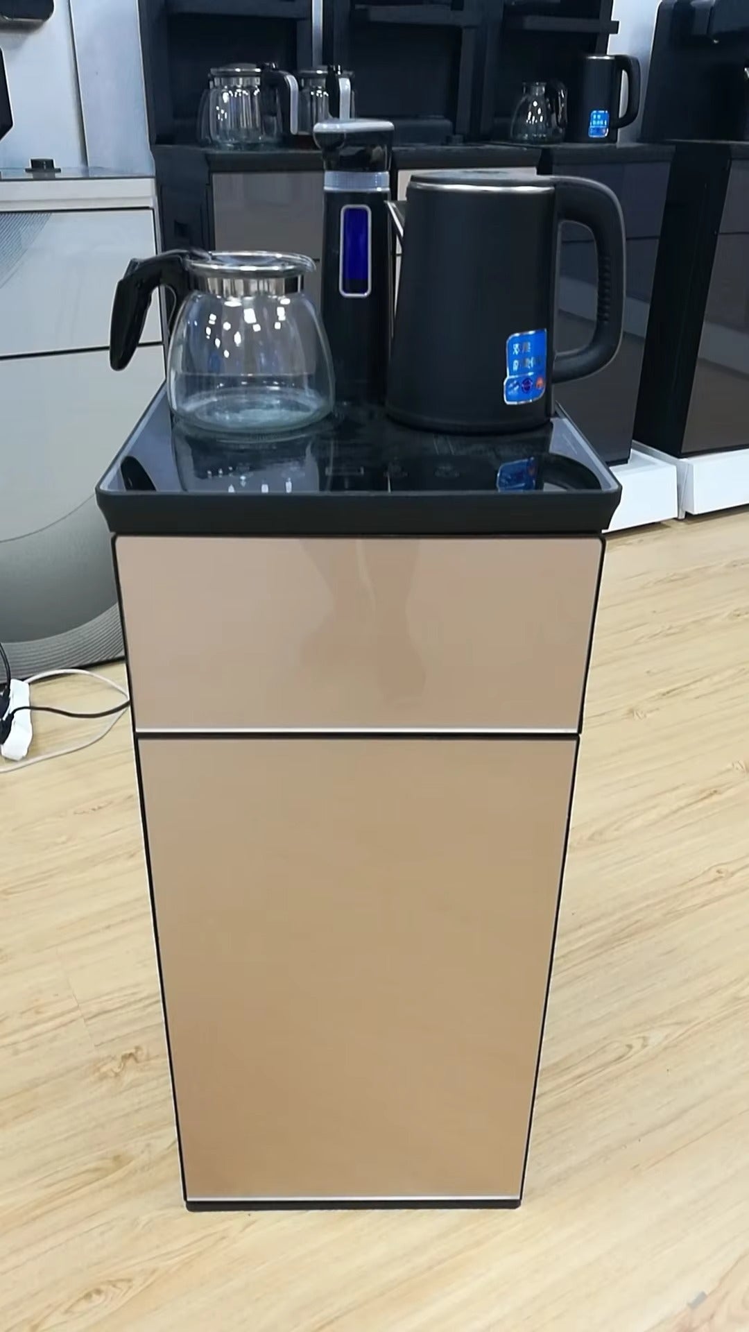 Tokyo Mart Automatic Hot Water Machine