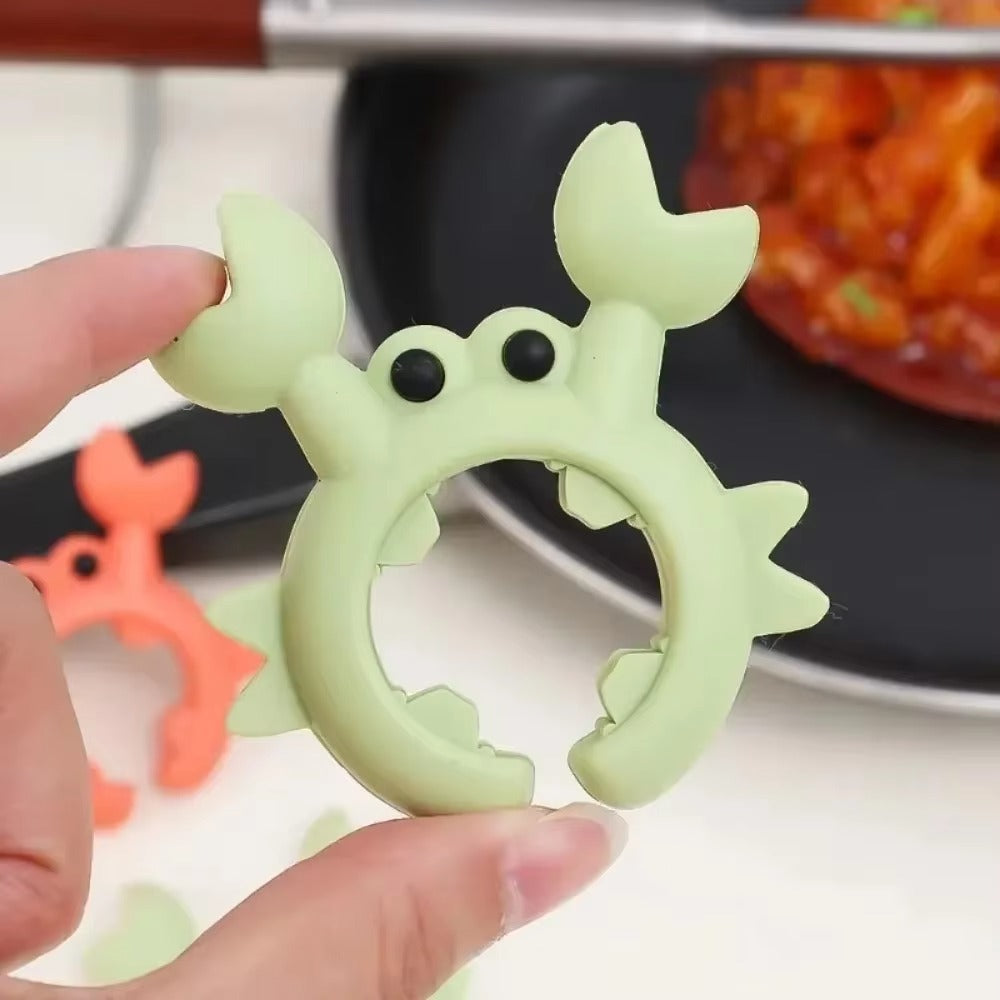 Tokyo Mart Silicone Pot Clip Spoon