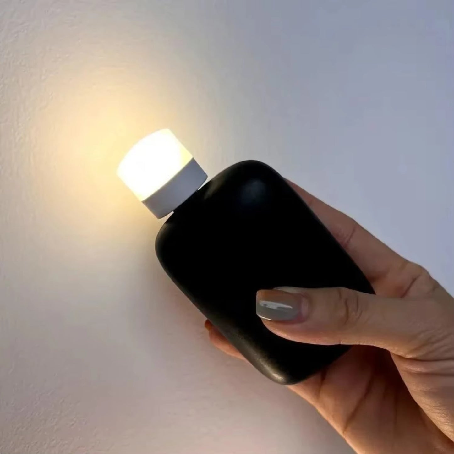 Tokyo Mart USB Plug Bulb