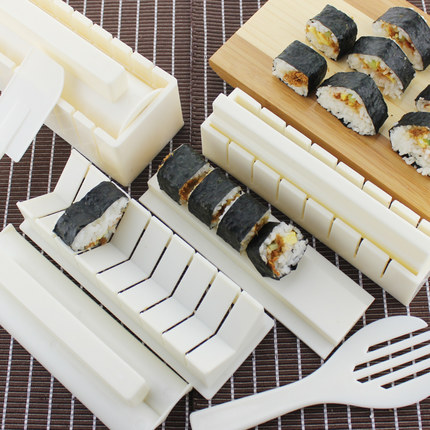 SUSHI MAKER SET