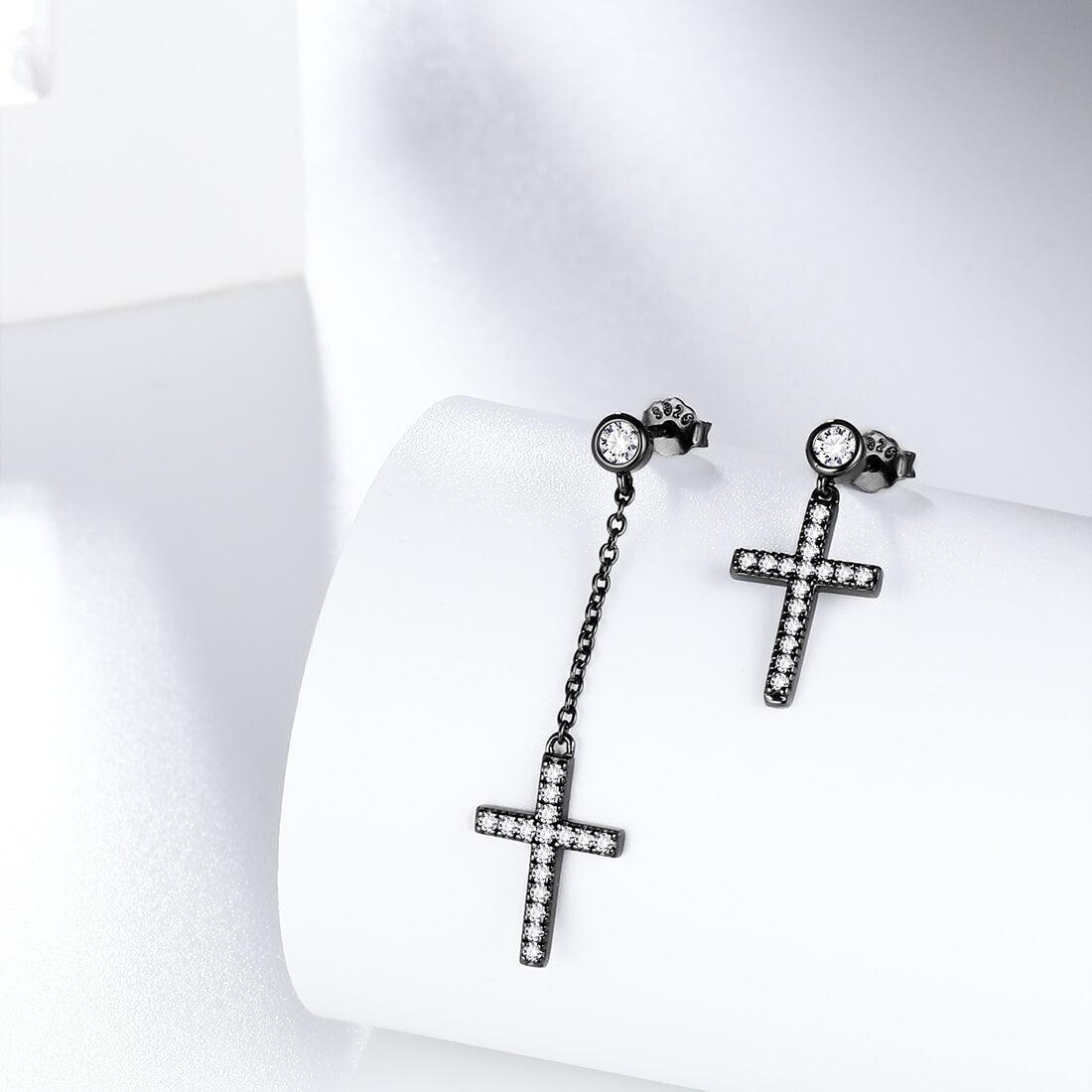 Tokyo Mart Klassische asymmetrische kleine Kreuz-Ohrringe für Damen und Herren, Sterling-Silber