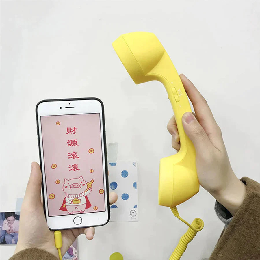 Retro Cell Phone Handset