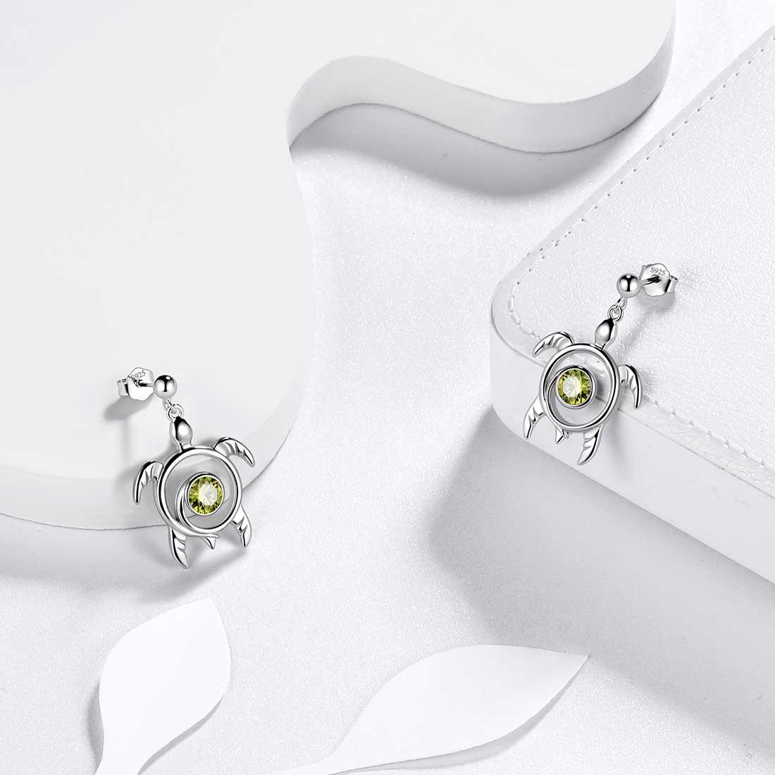 Tokyo Mart Schildkröte Geburtsstein August Peridot Ohrringe Baumeln Frauen Mädchen Schmuck Geburtstagsgeschenk Sterling Silber